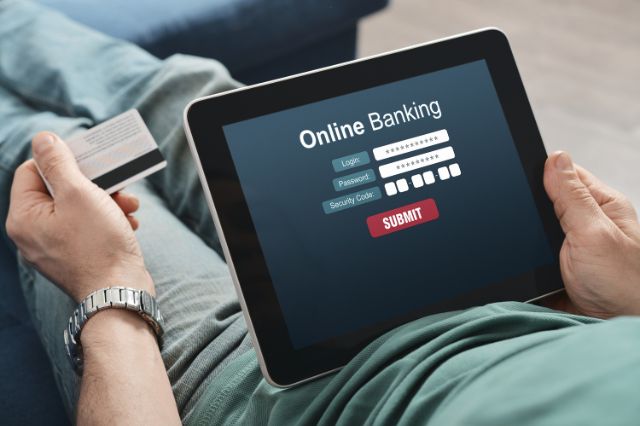 simplify-your-financial-journey-with-an-online-bank-account