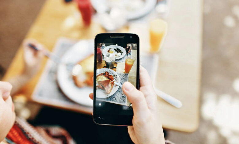 Fork, Follow, Feast How Restaurant Marketing Agencies Leverage Influencers for Bookings